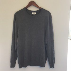 Old Navy lightweight crewneck sweater